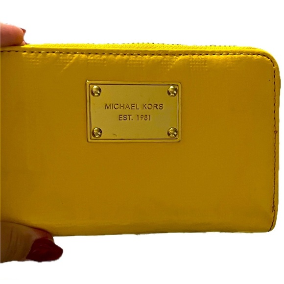 Michael Kors Women’s Patent Leather Monogram Wallet Wristlet W/ Strap, Yellow - Picture 7 of 11